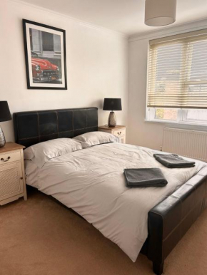 Fabulous 2-Bedroom Apartment in North Oxford